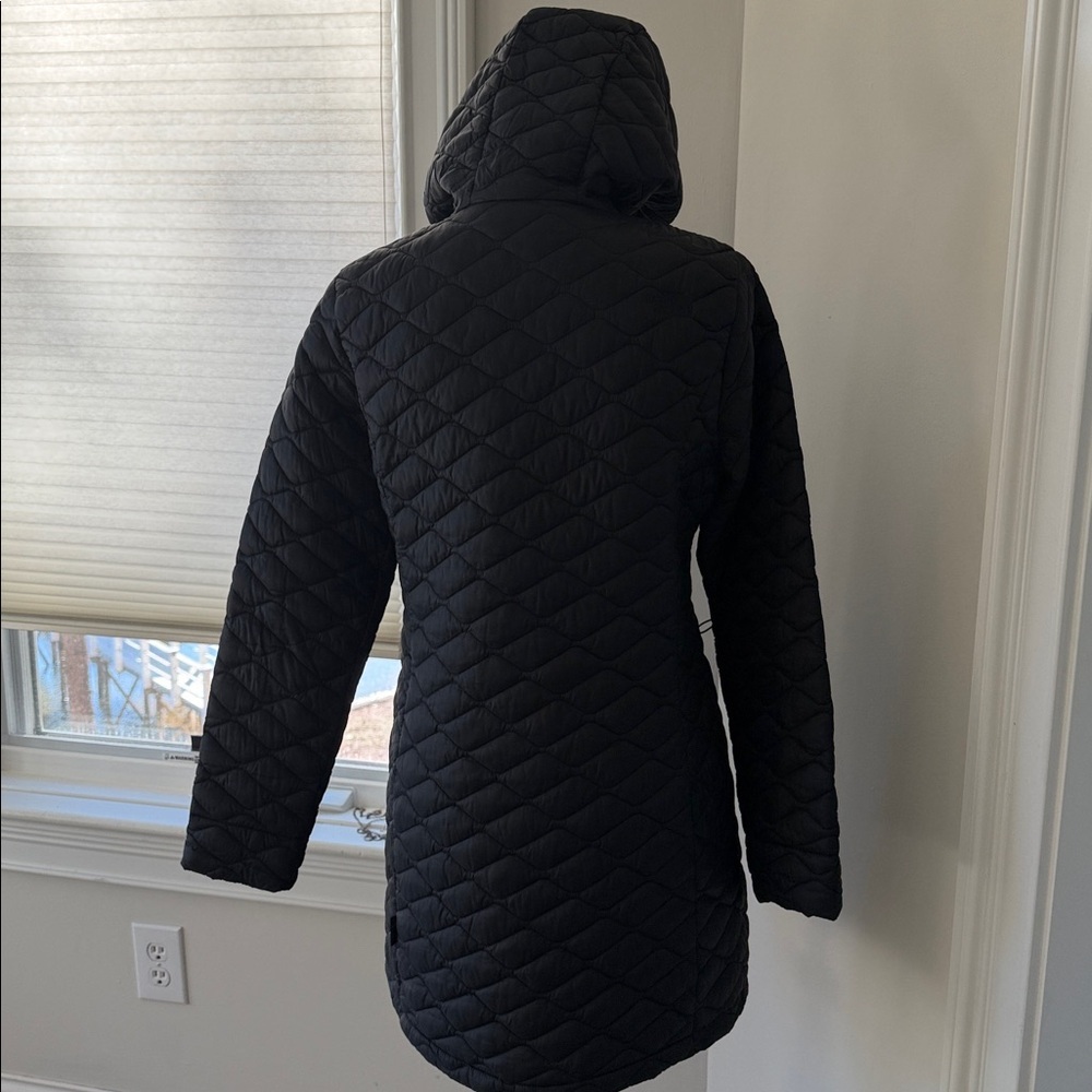 The North Face Womens ThermoBall Insulated Hooded Parka - Black-Medium, like new - Picture 9 of 12